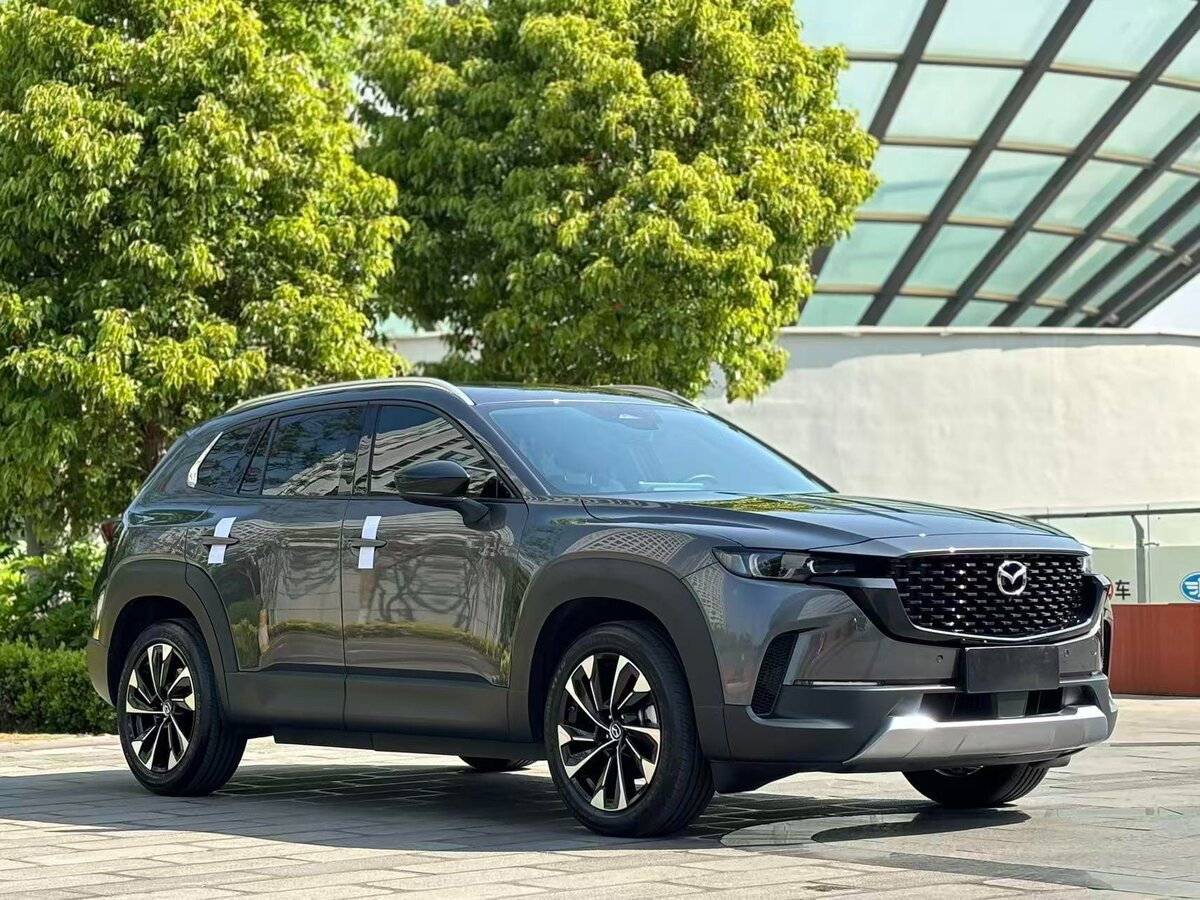 Открыть фотографии: Mazda CX-50