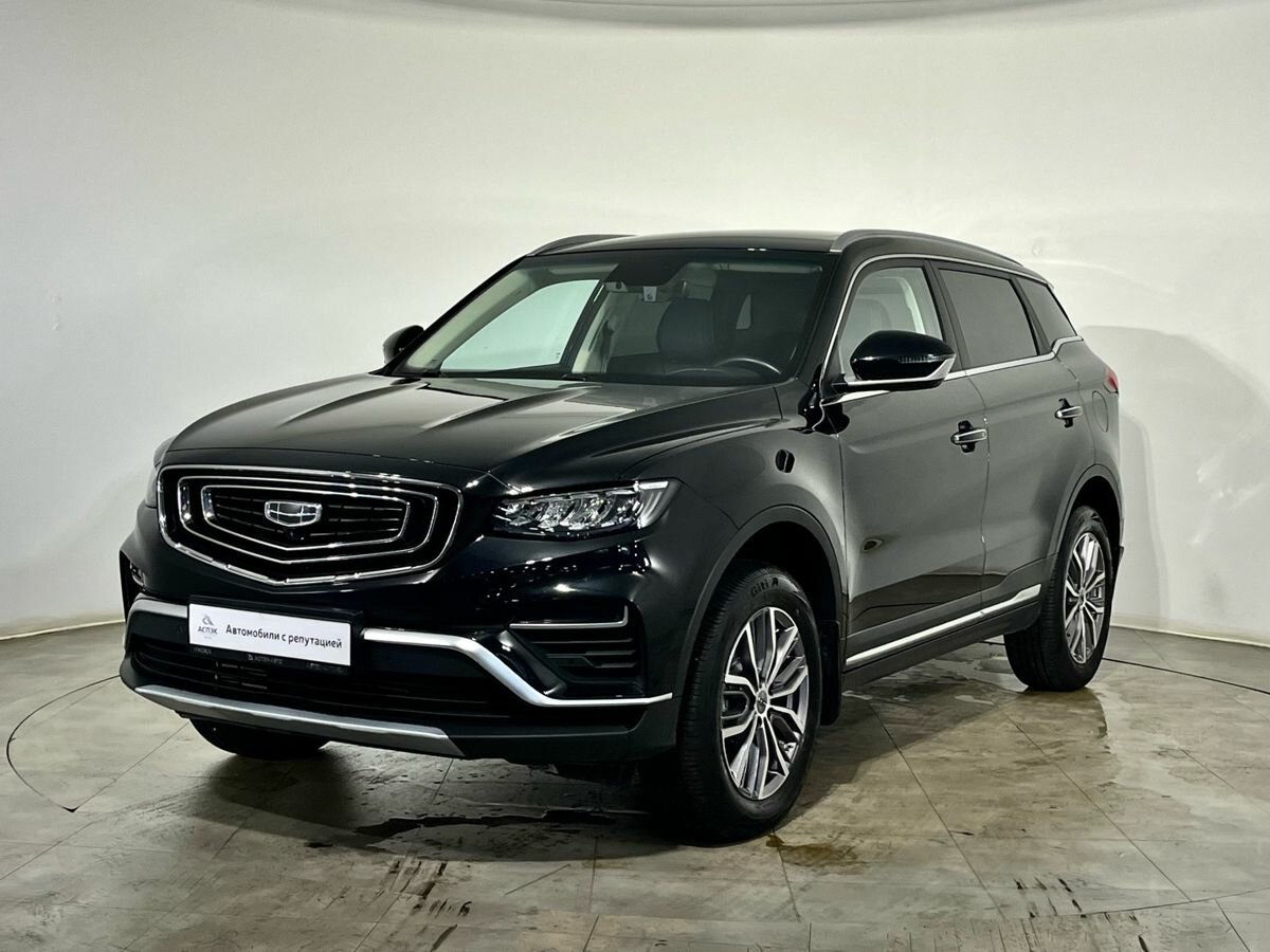 Открыть фотографии: Geely Atlas Pro
