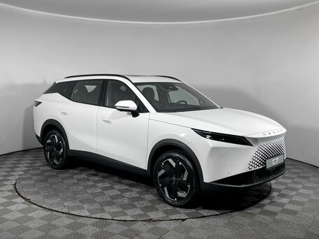 Omoda C7