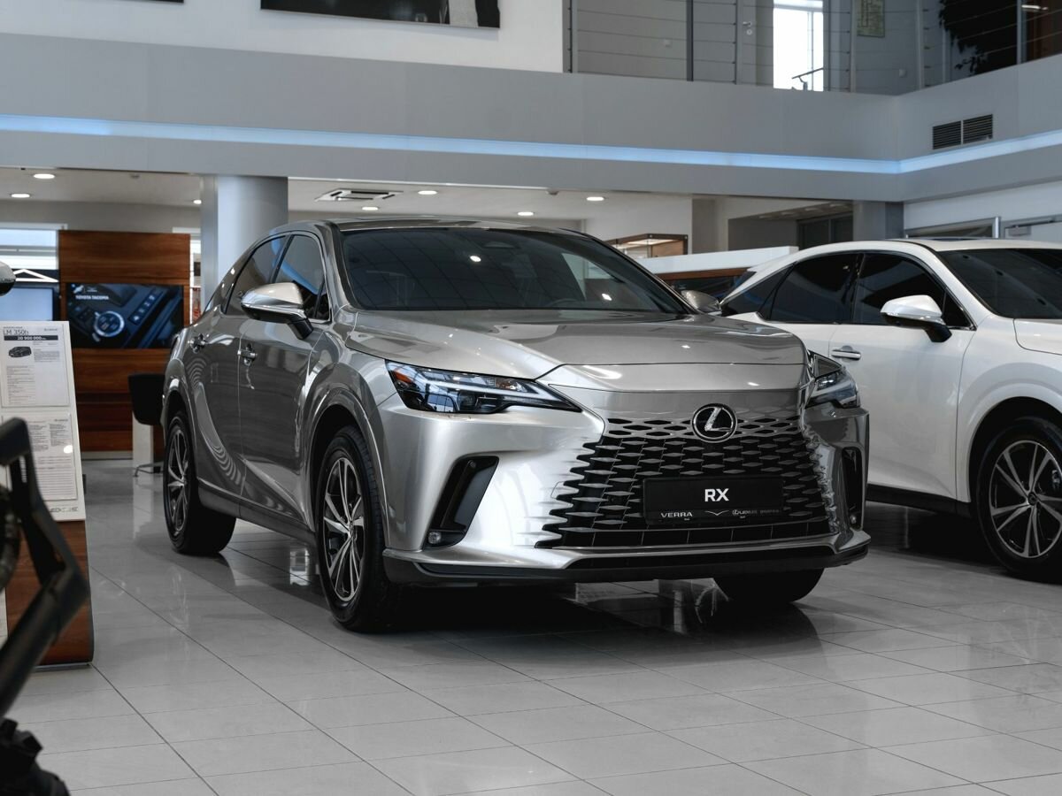 Открыть фотографии: Lexus RX V