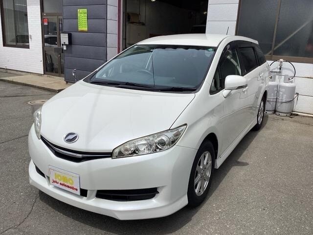 Toyota Wish II Рестайлинг