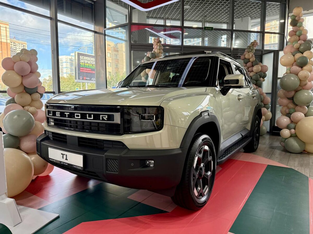 Открыть фотографии: Jetour T1