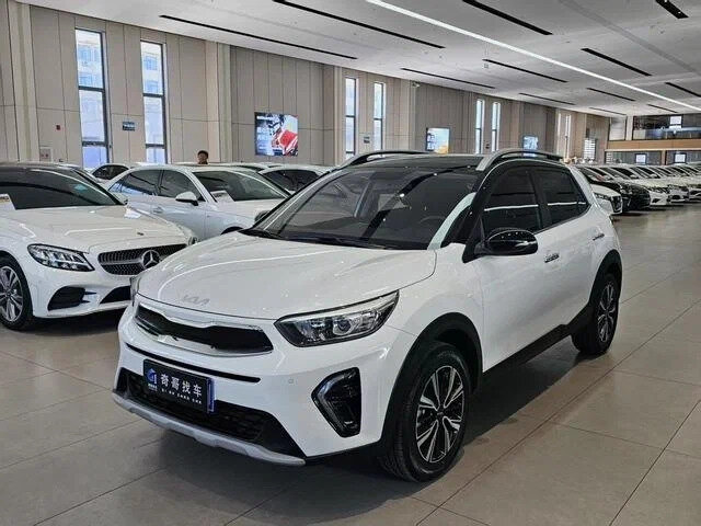 Kia KX1