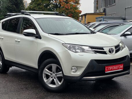 Toyota RAV4 IV (XA40)