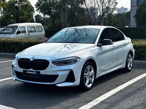 BMW 1 серии 120i III (F52) Рестайлинг