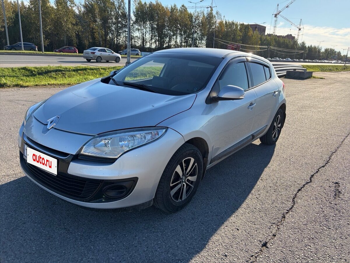 Открыть фотографии: Renault Megane III Рестайлинг