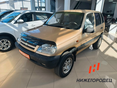 Chevrolet Niva I
