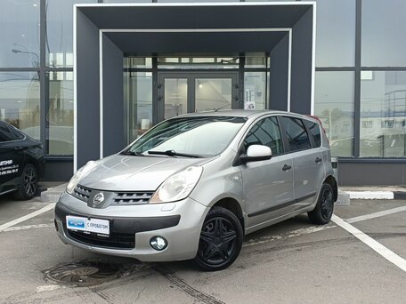Nissan Note I