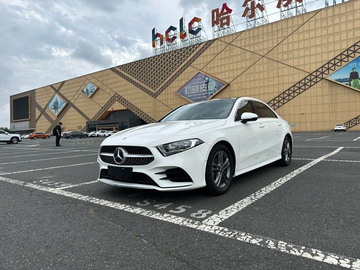 Открыть фотографии: Mercedes-Benz A-Класс IV (W177) Рестайлинг