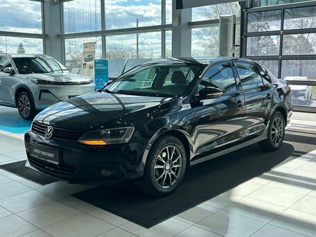 Volkswagen Jetta VI