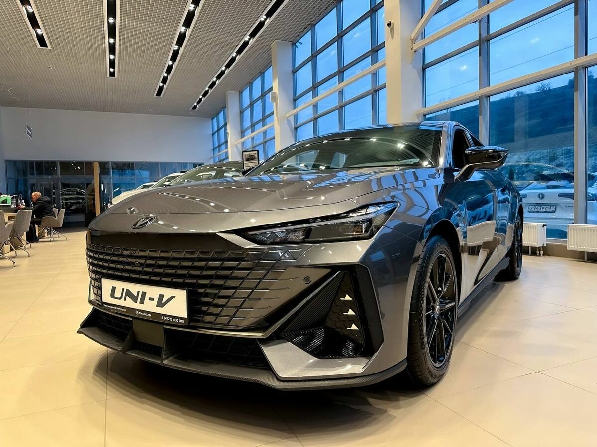 Changan UNI-V I