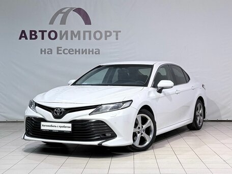 Toyota Camry VIII (XV70)