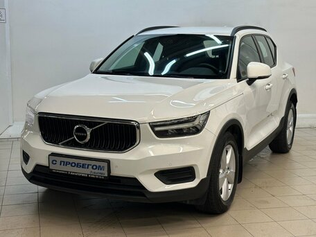 Volvo XC40 I