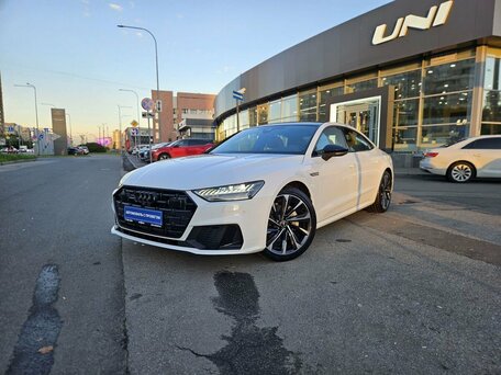 Audi A7 II (4K)