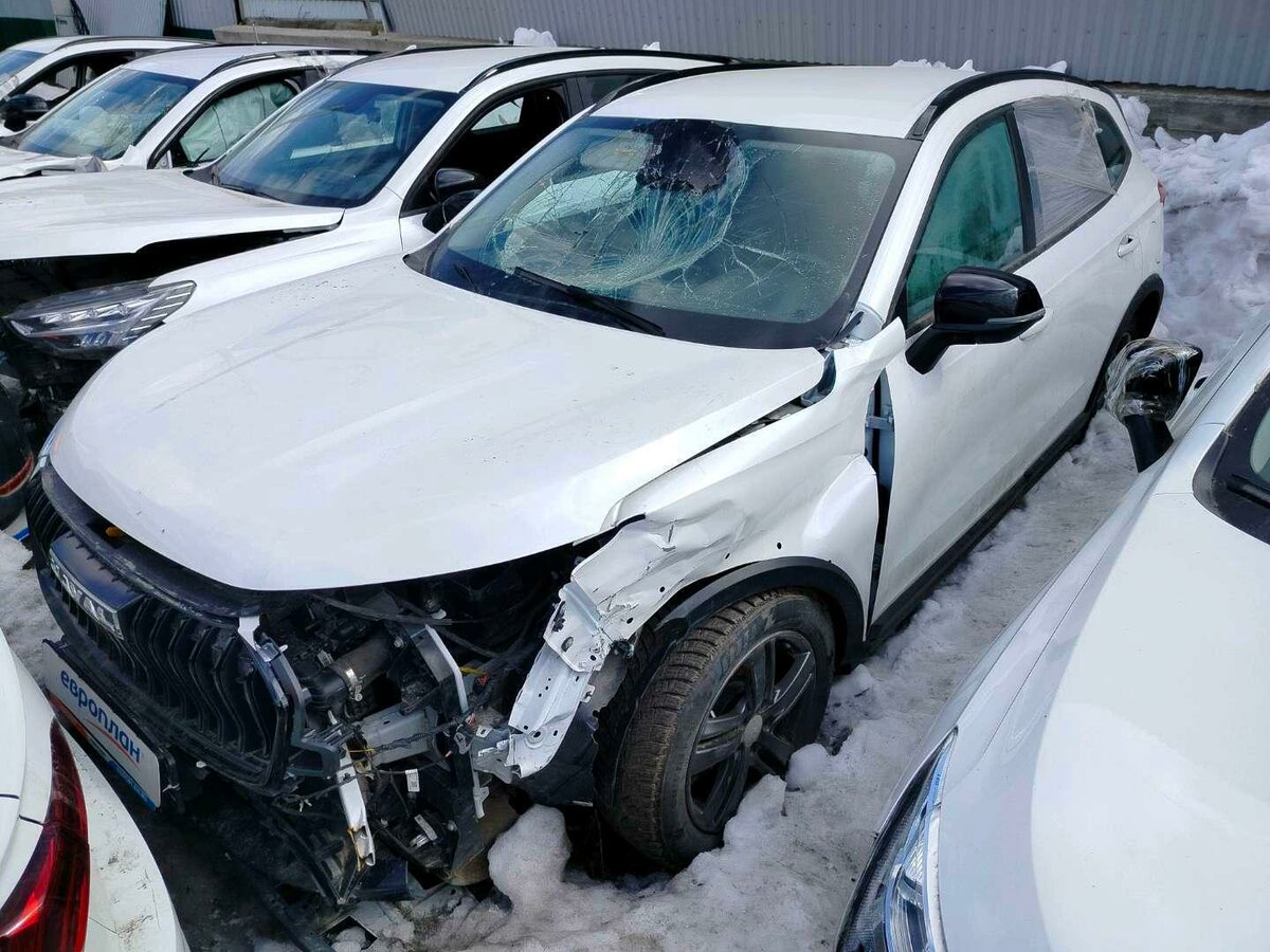Открыть фотографии: Haval Jolion I Рестайлинг