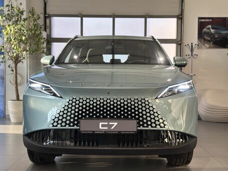 Omoda C7