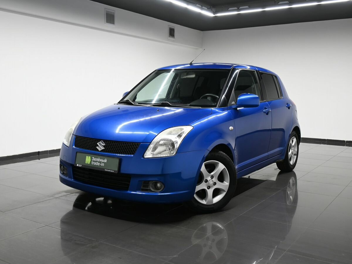 Открыть фотографии: Suzuki Swift III