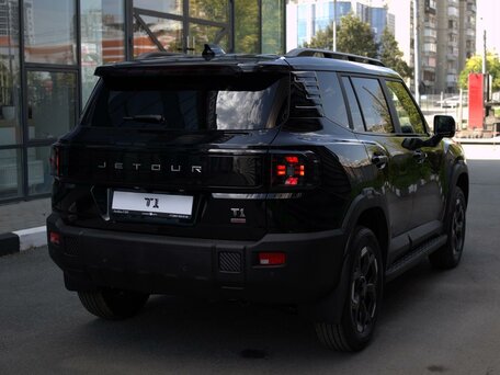 Jetour T1
