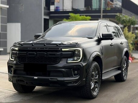 Ford Everest III