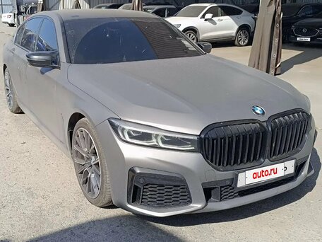 BMW 7 серии VI (G11/G12) Рестайлинг