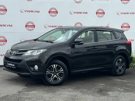 Toyota RAV4 IV (XA40)