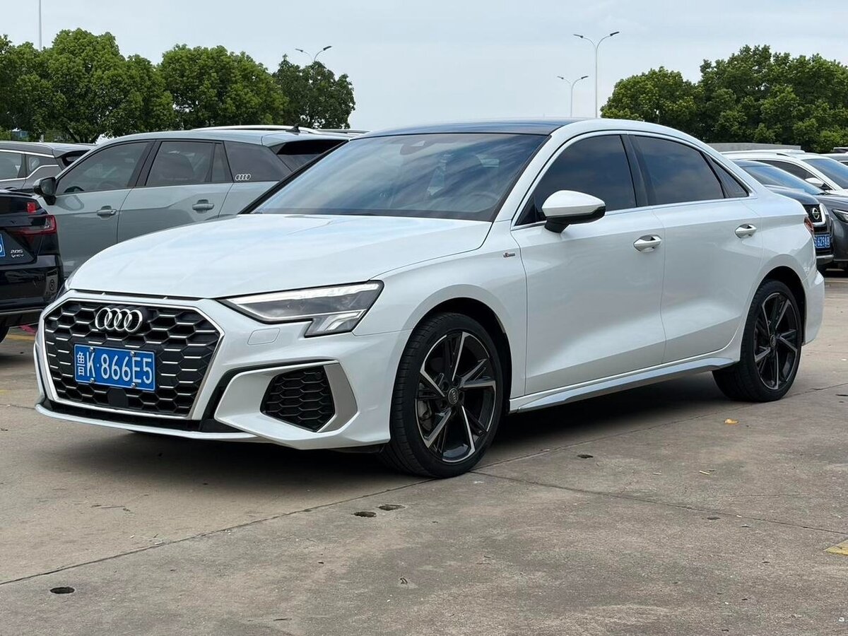Открыть фотографии: Audi A3 IV (8Y)
