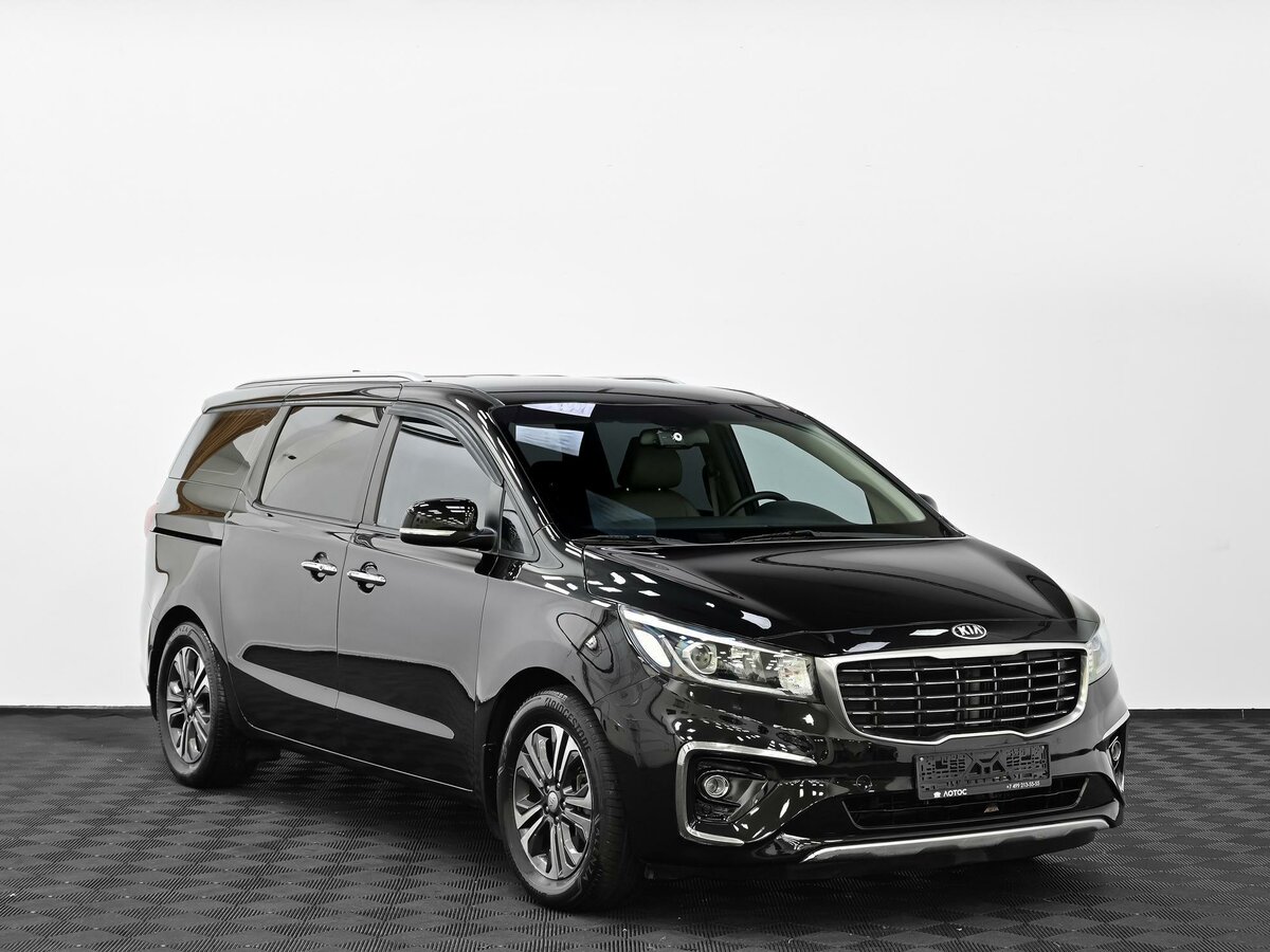 Открыть фотографии: Kia Carnival III