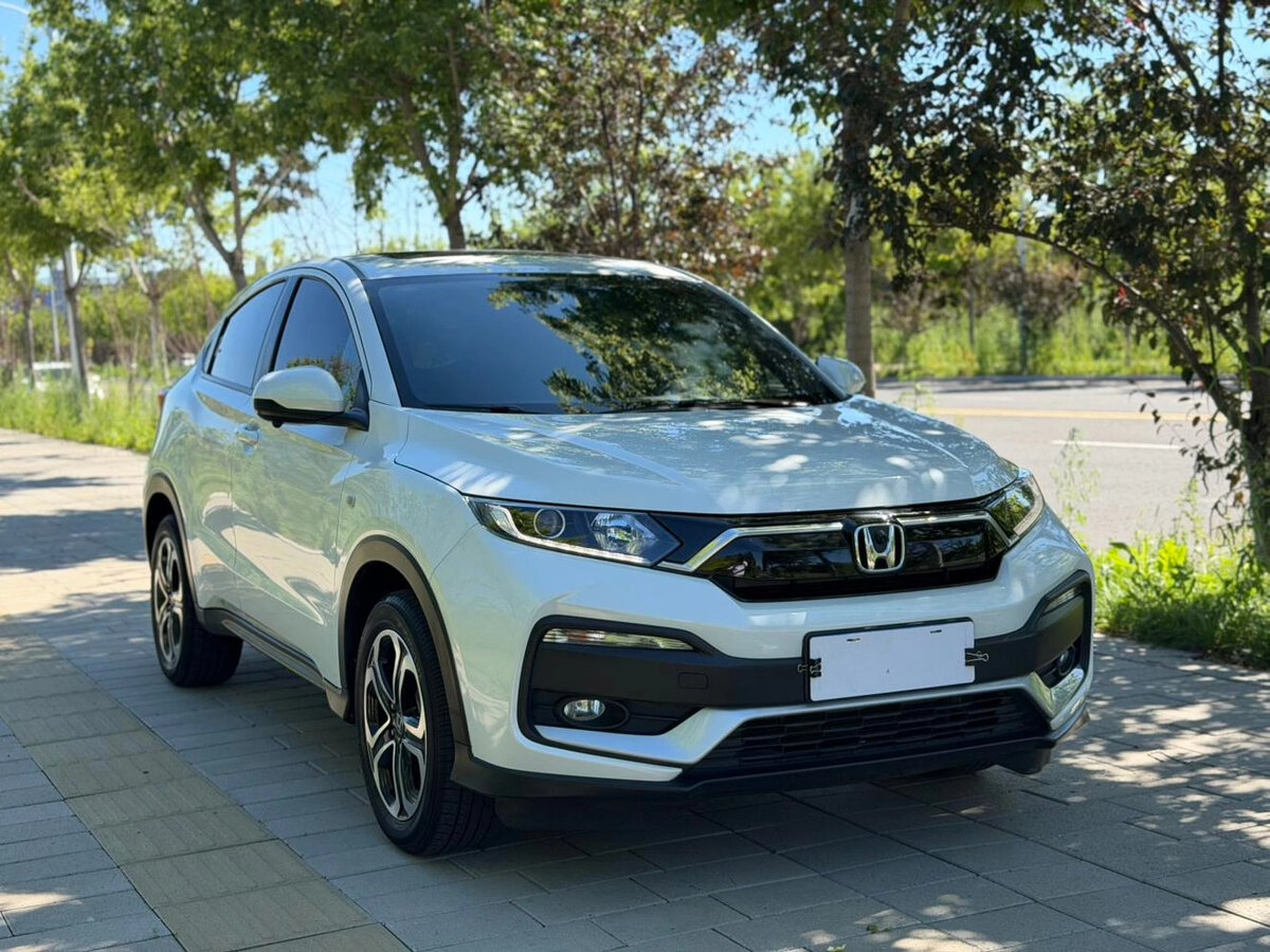 Открыть фотографии: Honda XR-V I Рестайлинг