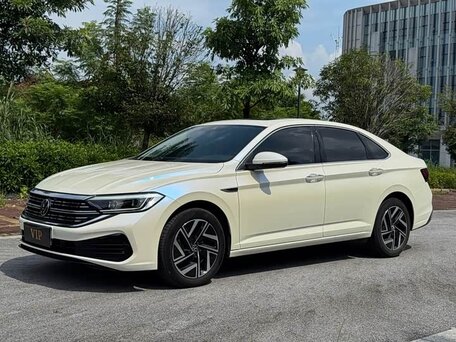 Volkswagen Sagitar III Рестайлинг