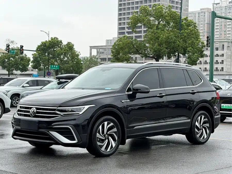 Открыть фотографии: Volkswagen Tiguan II Рестайлинг