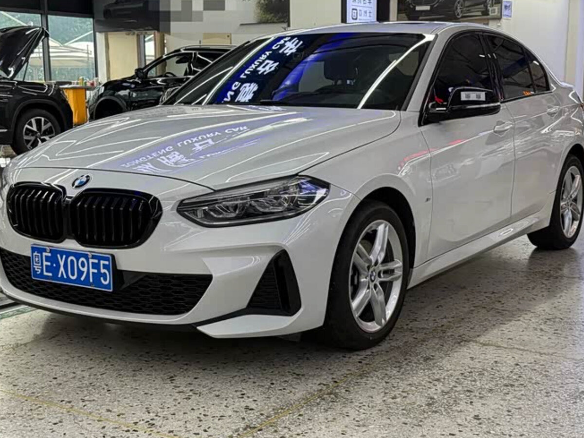 Открыть фотографии: BMW 1 серии III (F52) Рестайлинг