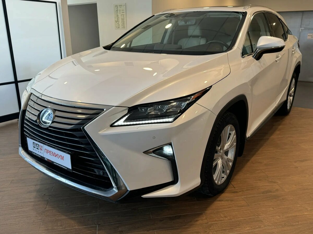 Открыть фотографии: Lexus RX IV