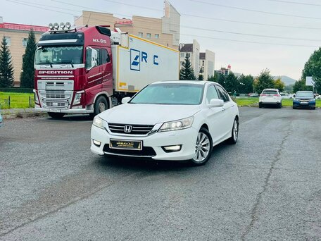 Honda Accord IX