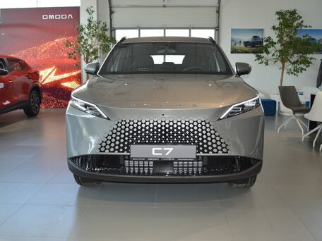Omoda C7