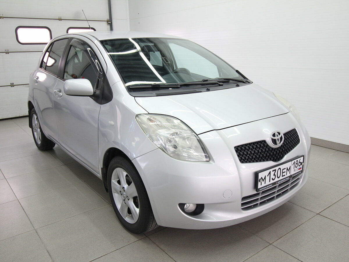Открыть фотографии: Toyota Yaris II
