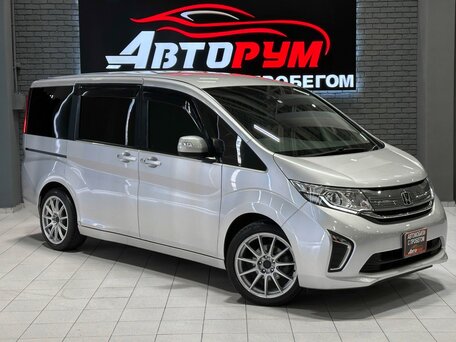 Honda Stepwgn V