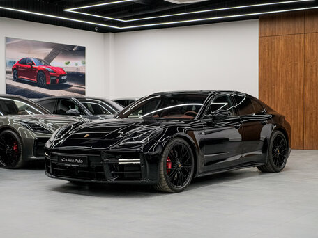 Porsche Panamera III