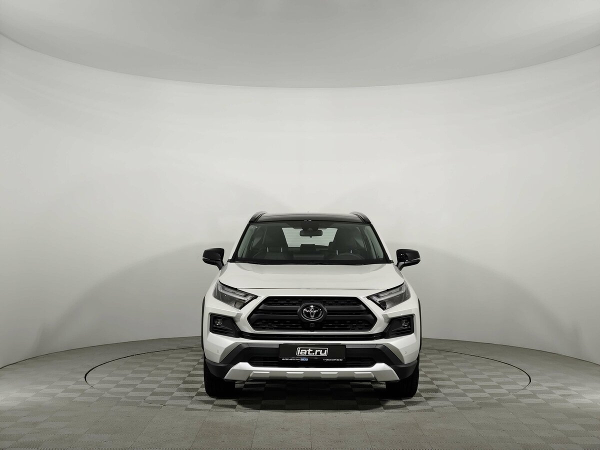 Открыть фотографии: Toyota RAV4 V (XA50)
