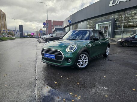 Mini Hatch III (F55/F56) Рестайлинг