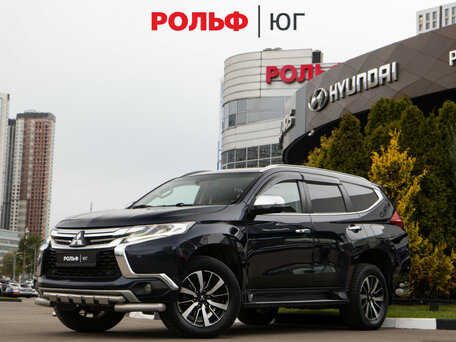 Mitsubishi Pajero Sport III