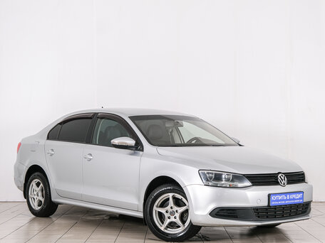 Volkswagen Jetta VI