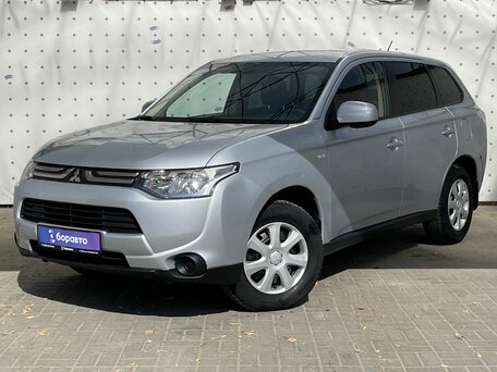 Mitsubishi Outlander III