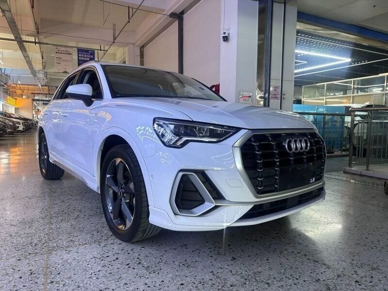Открыть фотографии: Audi Q3 II (F3)