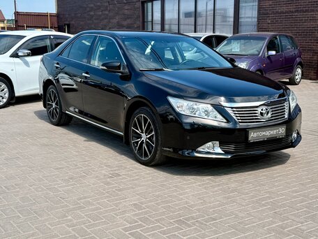 Toyota Camry VII (XV50)