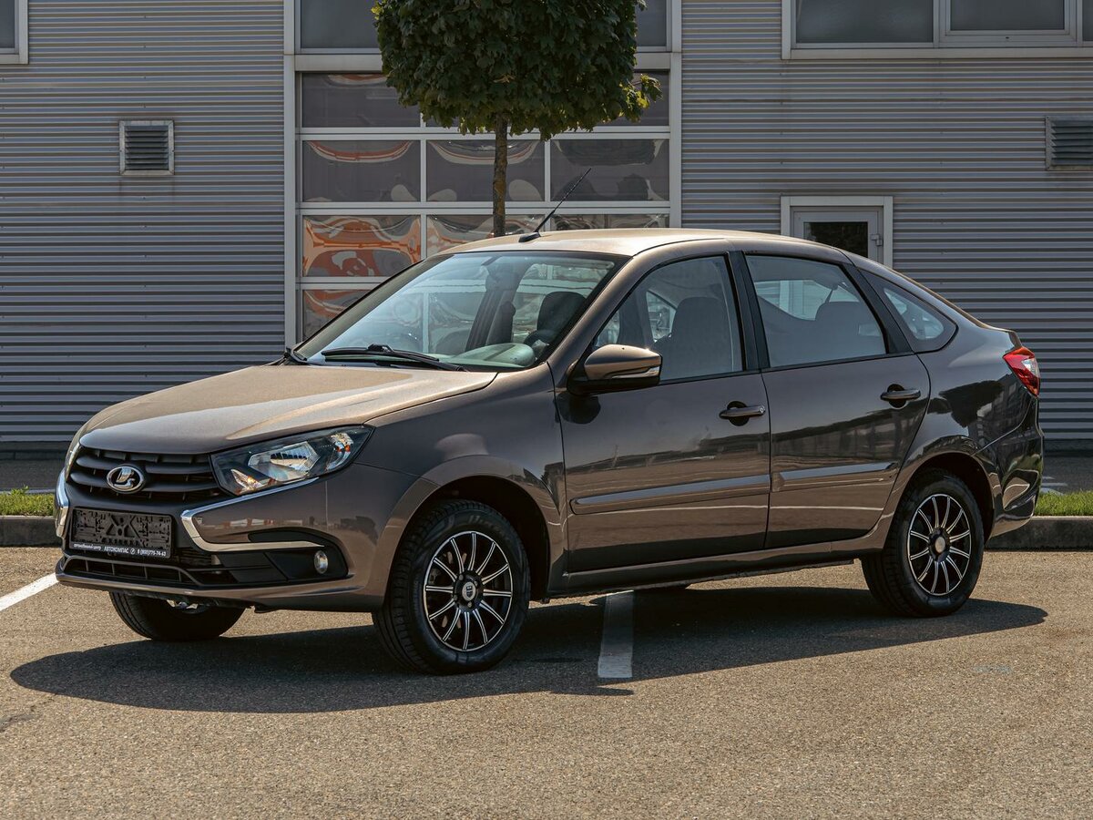 Открыть фотографии: Lada (ВАЗ) Granta I Рестайлинг