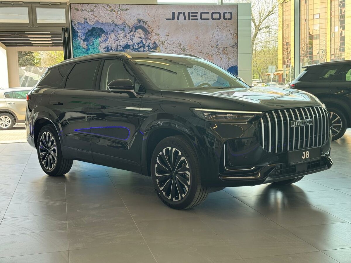 Открыть фотографии: Jaecoo J8