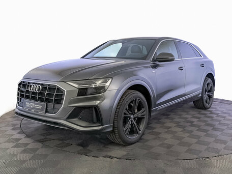 Audi Q8 I (4M)