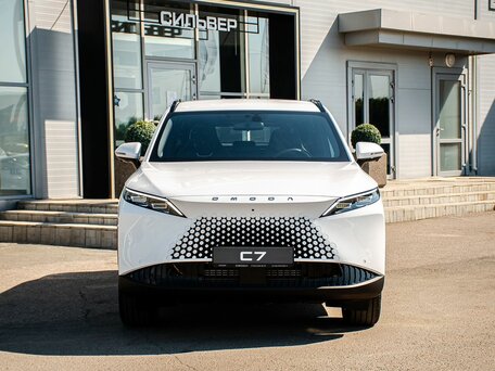 Omoda C7
