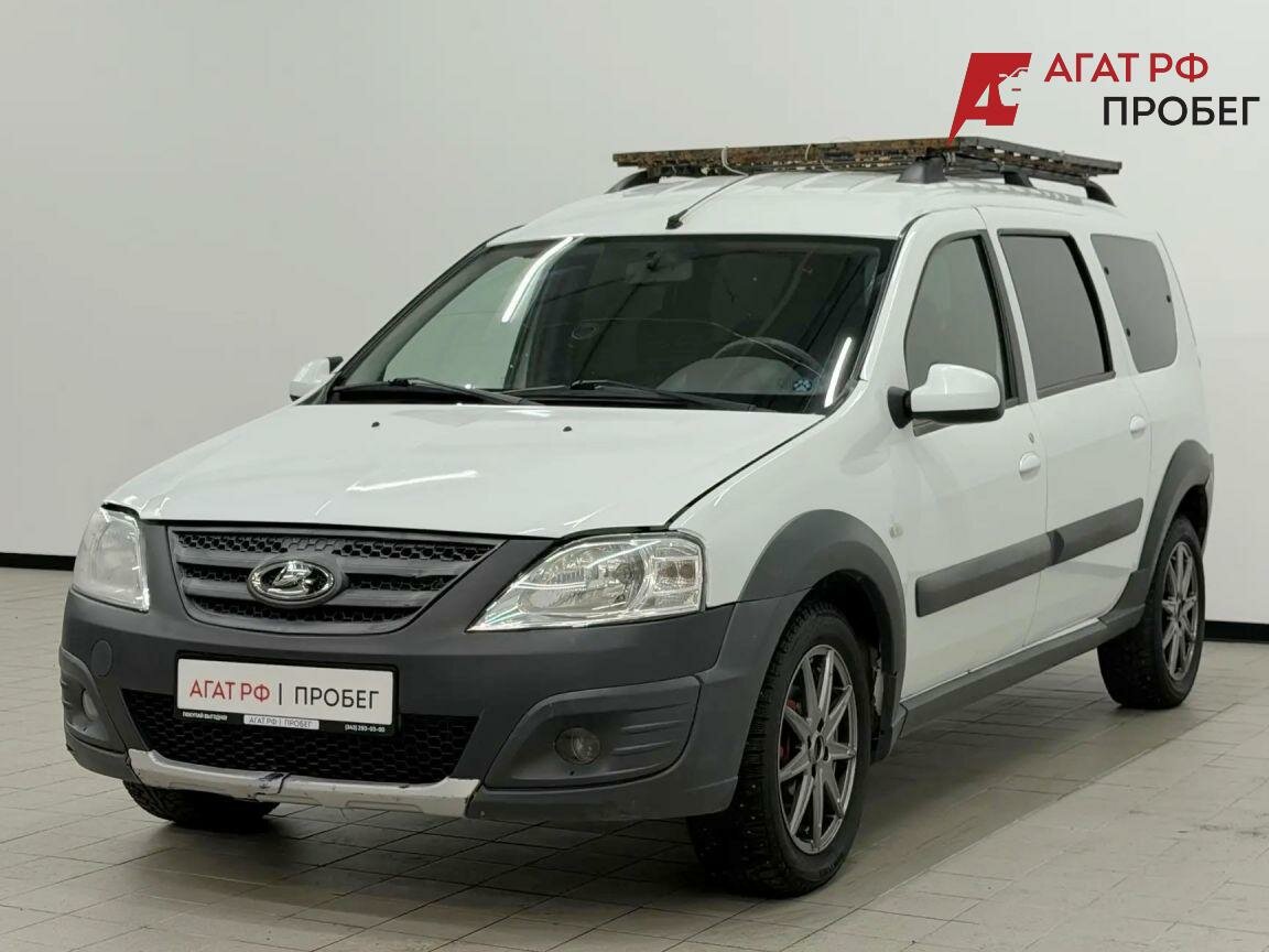 Открыть фотографии: Lada (ВАЗ) Largus I