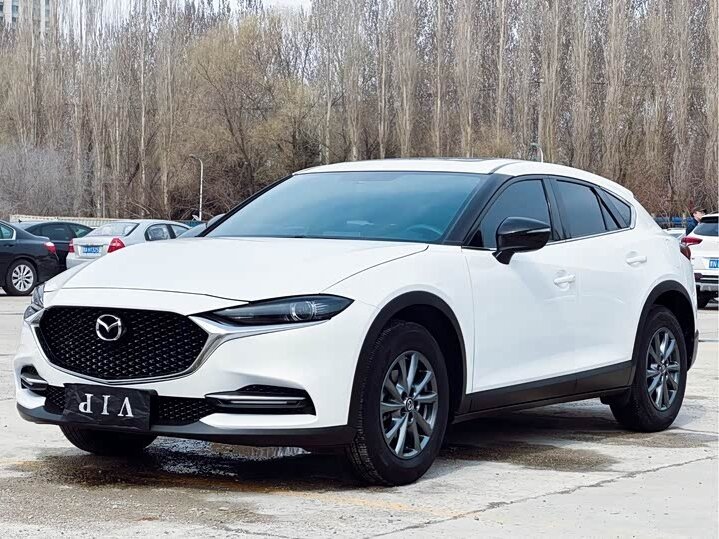 Открыть фотографии: Mazda CX-4 I Рестайлинг